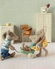 Tricycle mouse, Big brother - Brown
