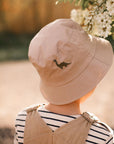 Alpha bucket hat – Beige Dino