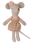 Driver Mouse, Little sister