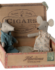 Mum and dad mice in cigarbox - Maileg