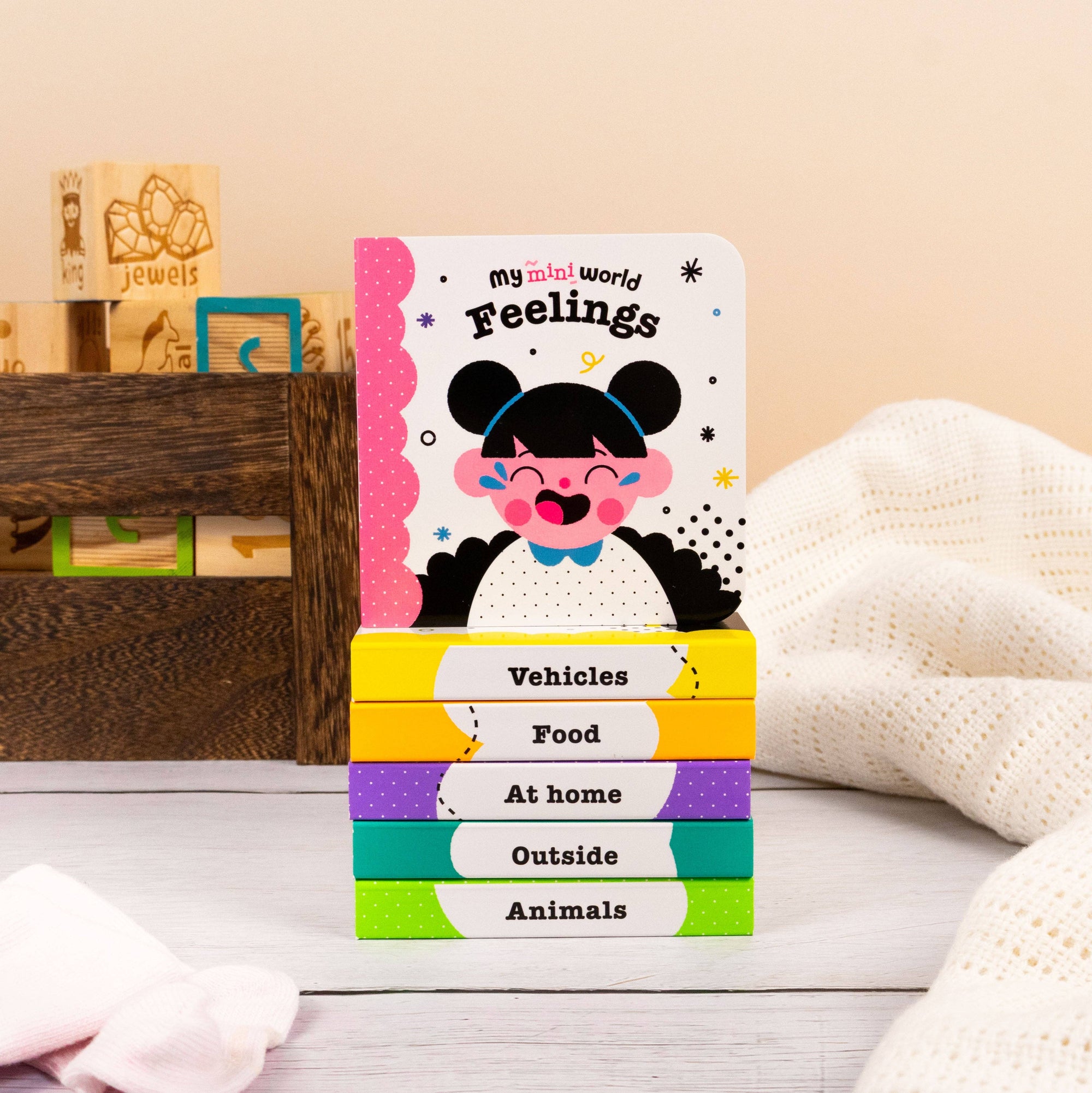 My Mini World – Box Set of 6 High-Contrast Mini Board Books - First Words