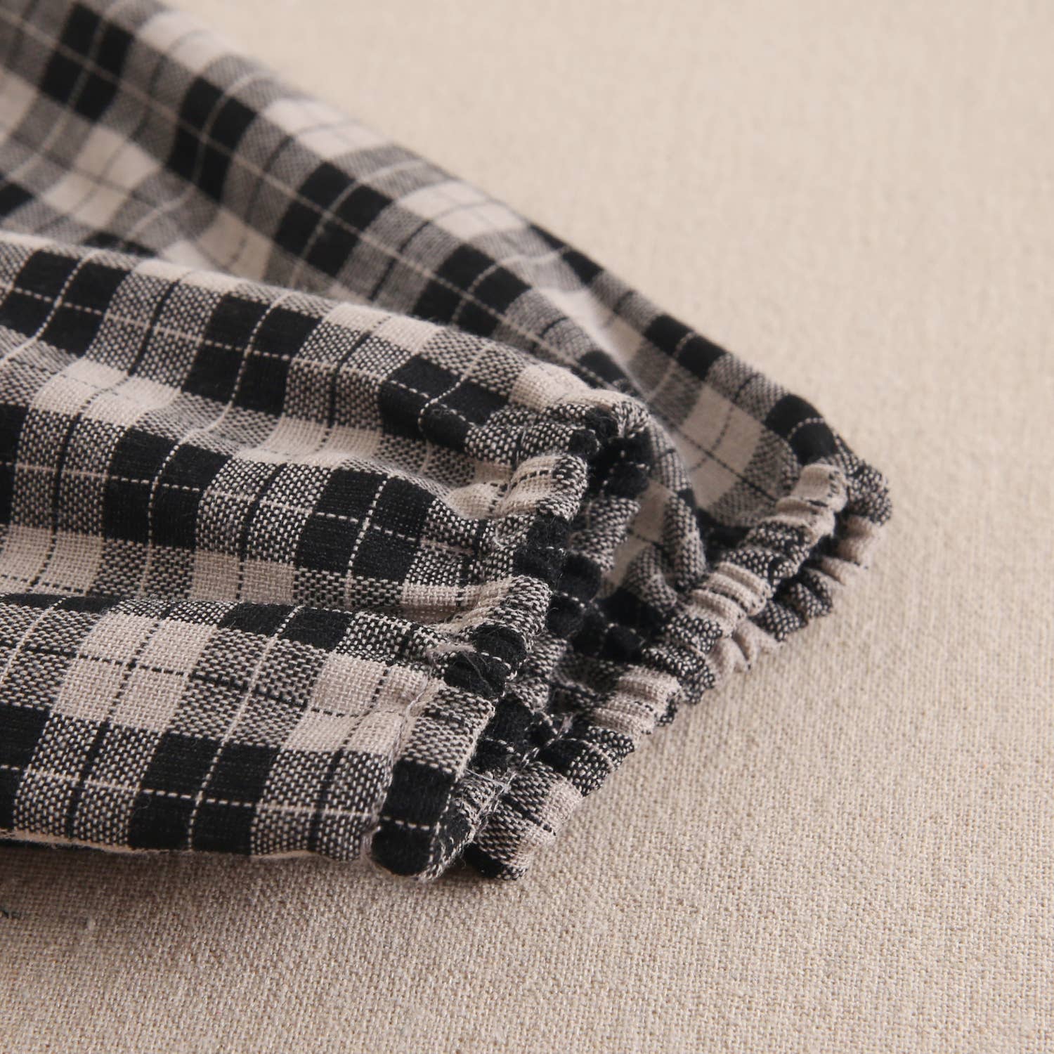 Girl Long-Sleeve Plaid Dress – Tan Beige &amp; Black