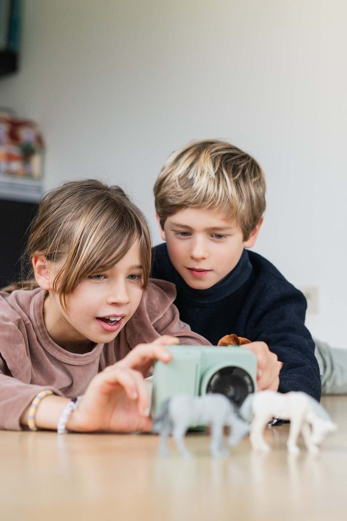 Zoo Print - Dino Green