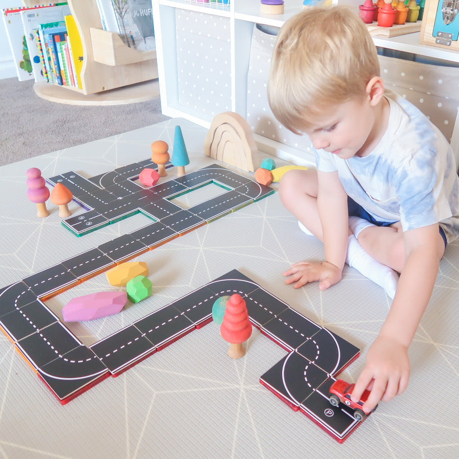 Magnetic Tiles – Road Pack (40 Pieces)