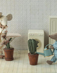 Small Iron and Ironing Board, Mouse