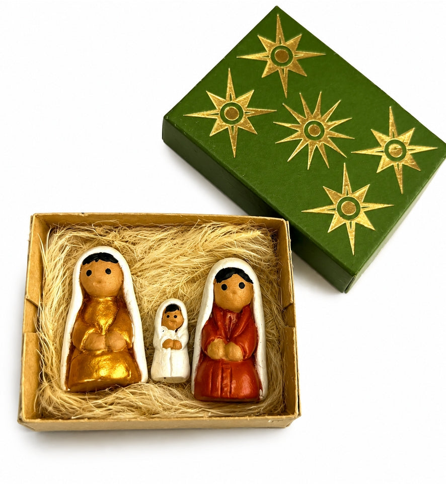 Handmade Christmas Fair Trade Nativity Scene – Green Little Box