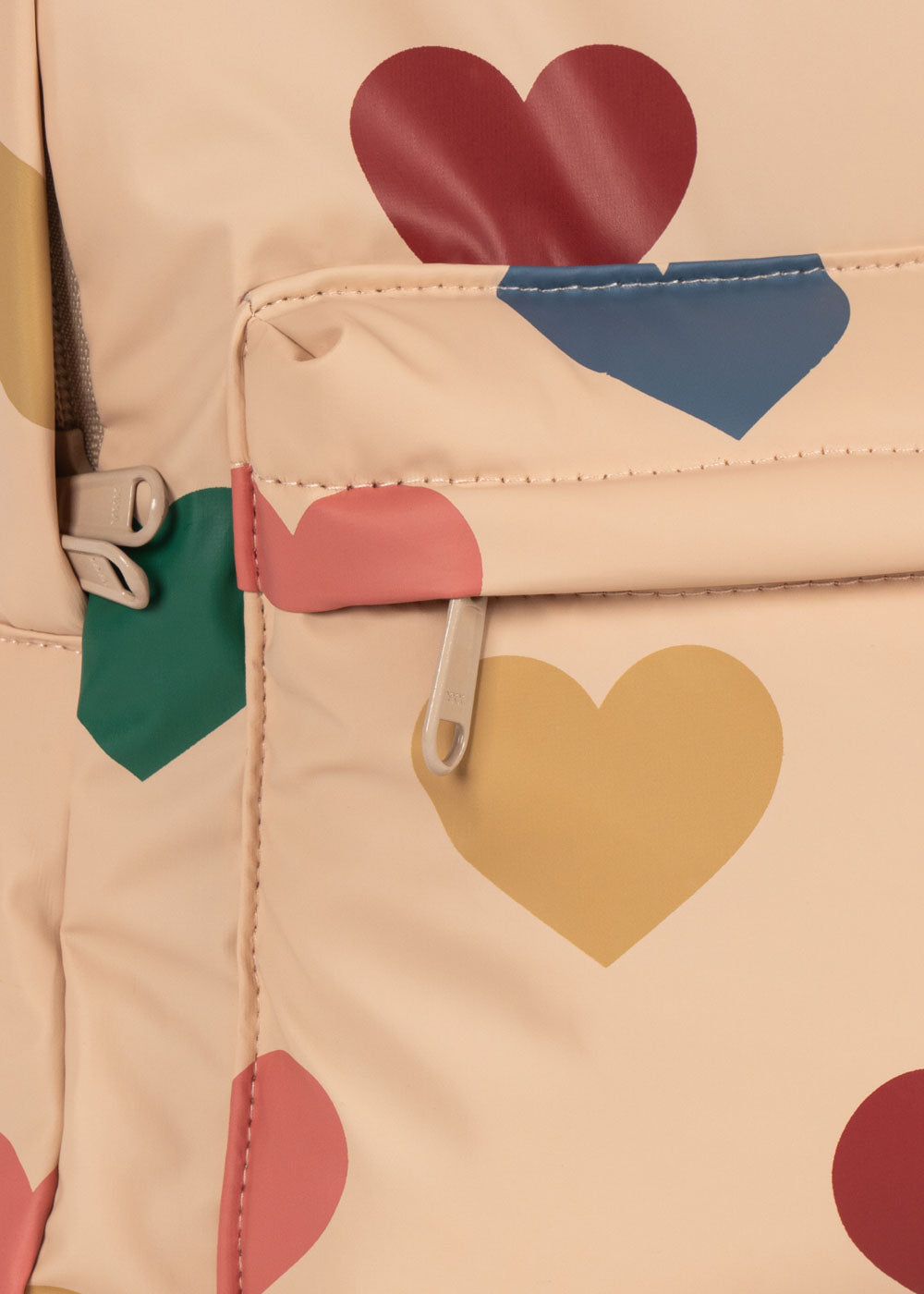 RAINY BACKPACK ❤️💚🩷💙
