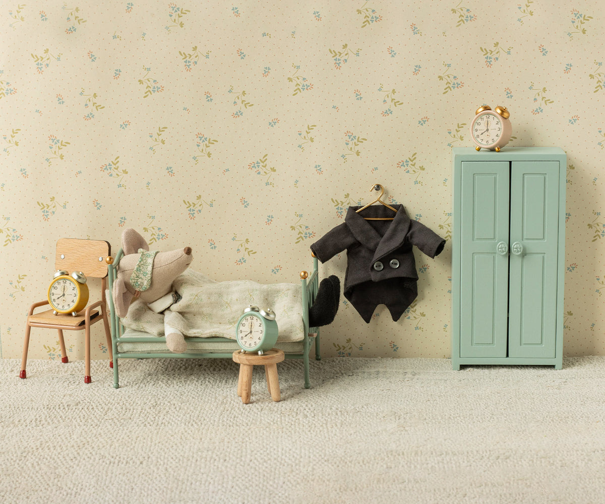 Closet, Mouse - Soft blue