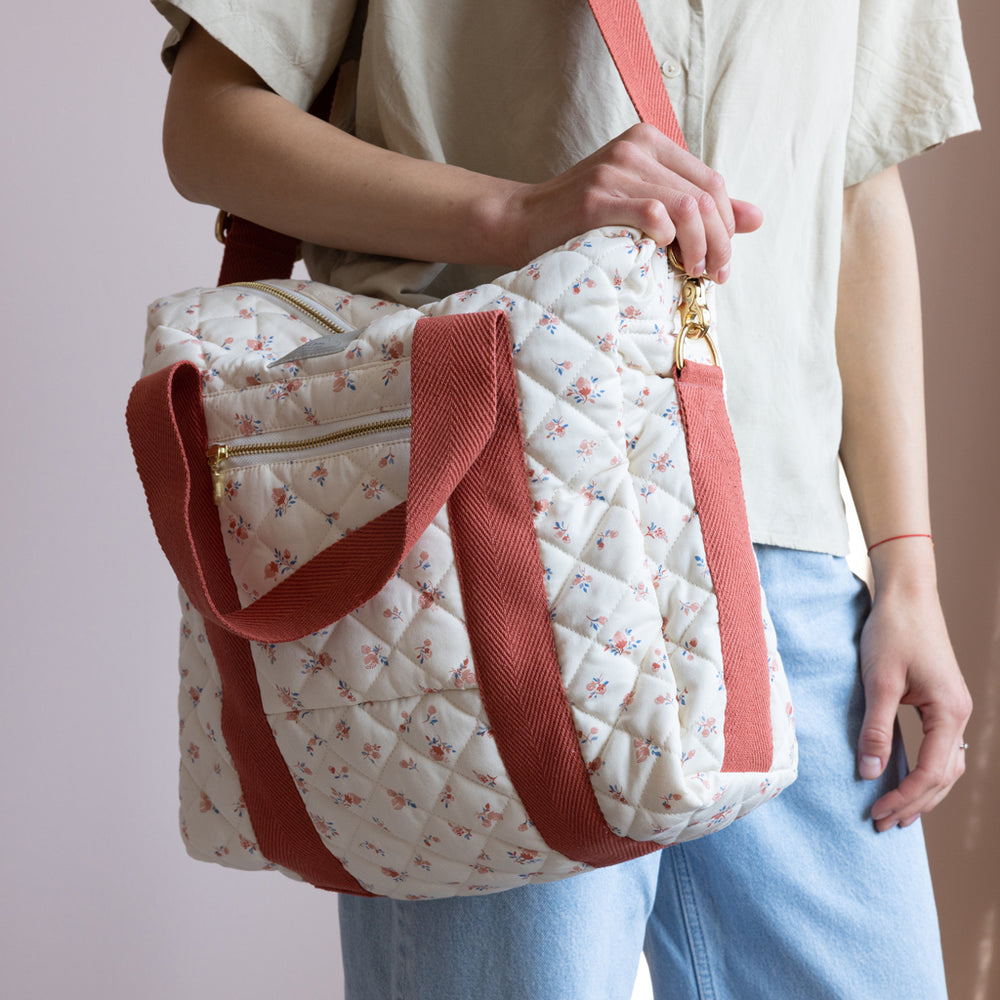 Changing Bag w/pram straps - OCS - Berries